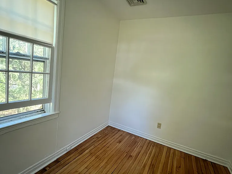 6119 Bremo Rd — Photo 17