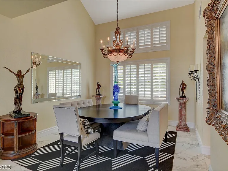 7613 Hackensack Ct — Photo 2