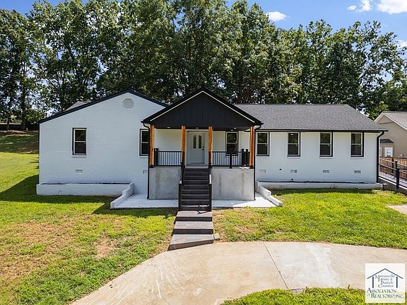 2nd image of 182 Parkwood Ct
