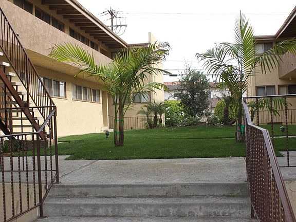 3rd image of 904 S Catalina Ave #F