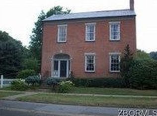 405 Moxahala Ave, Zanesville, OH 43701