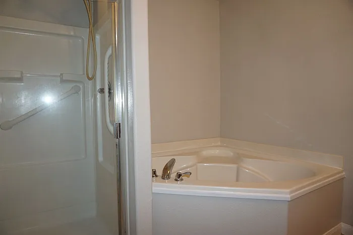 10037 Quail Glen Dr — Photo 12