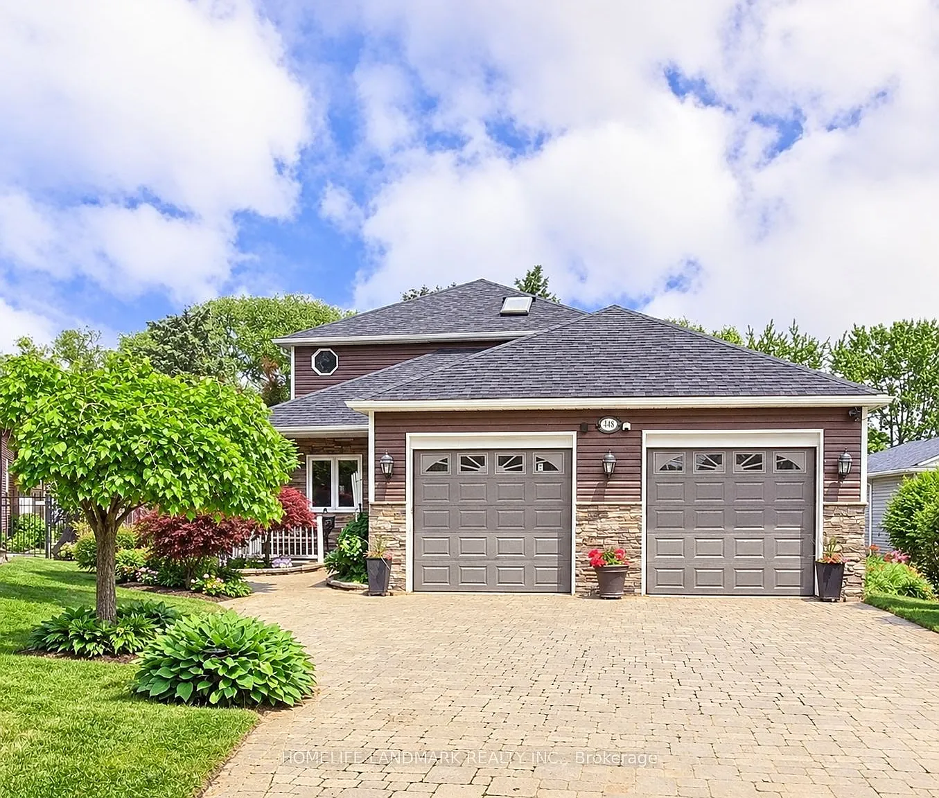 4 bed, $4,200 — Photo 1