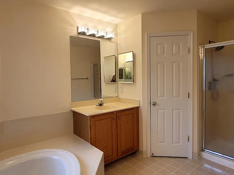 9492 Bankhead Dr — Photo 11