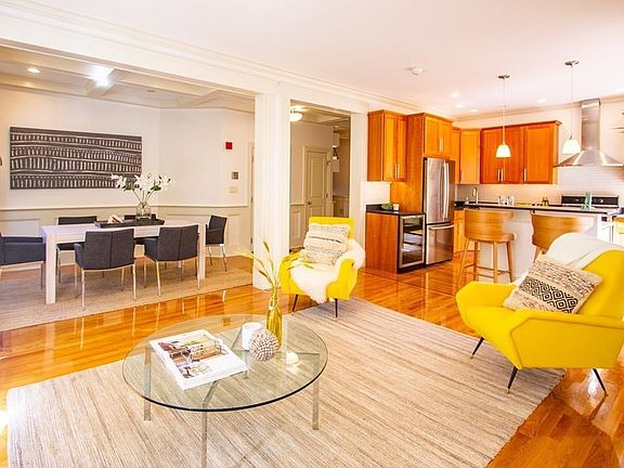 4th image of 28 Essex St APT 1