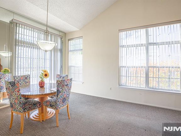 4th image of 1234 Richmond Road #1234