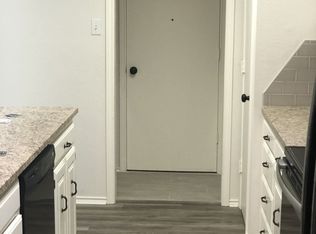 211 Zoar Ave, Lubbock, TX 79416