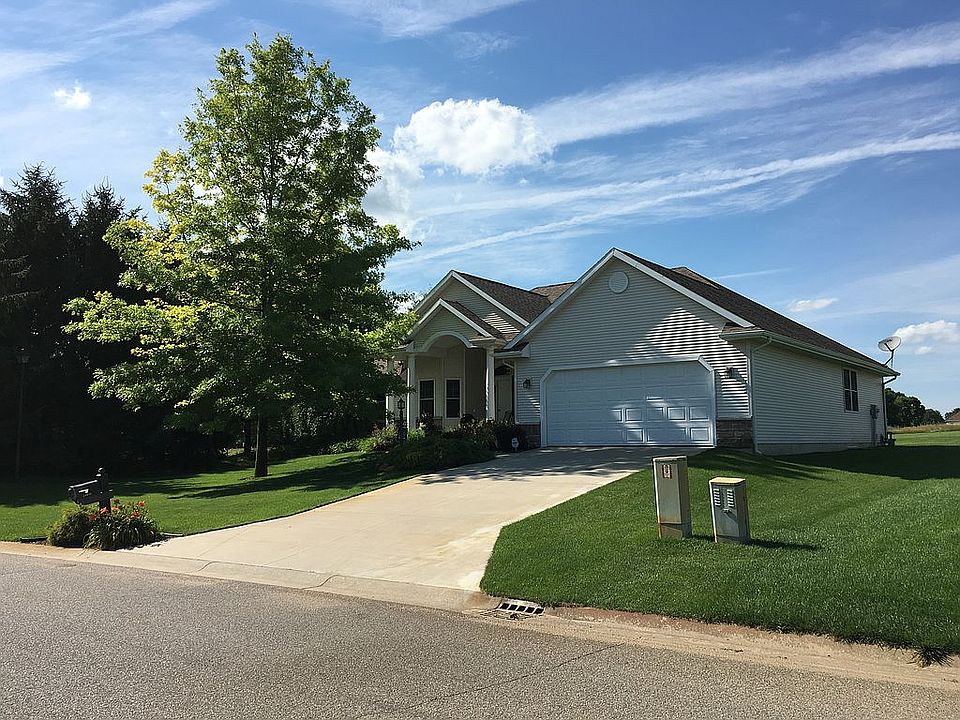 1st image of 20481 Fieldstone Crossing Dr