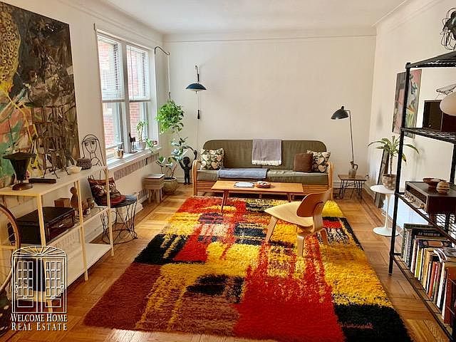 1st image of 4115 45th St APT 3J
