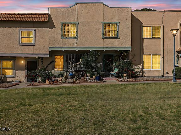 2nd image of 284 Maricopa Dr