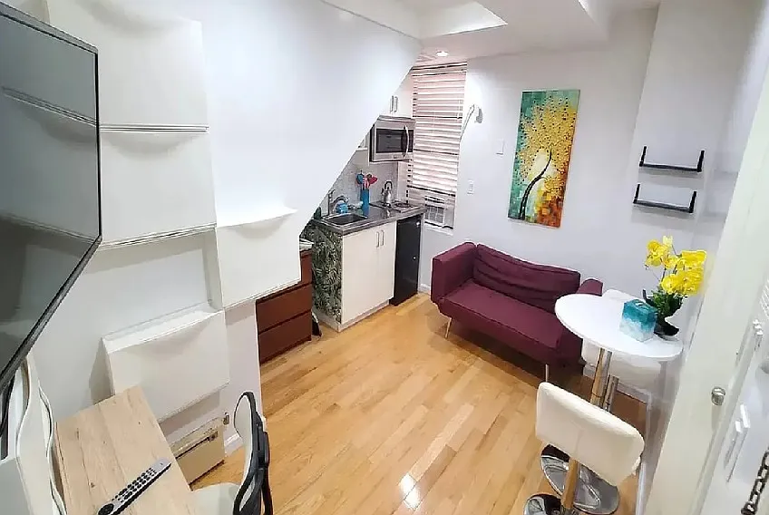 340 Amsterdam Ave #409