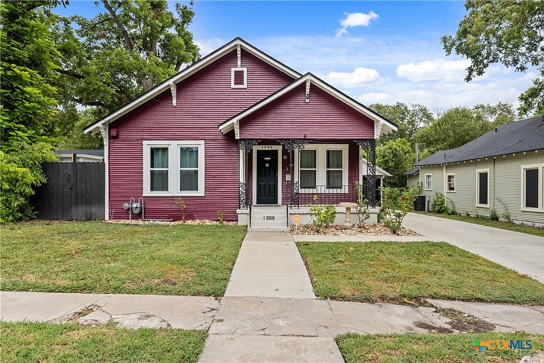 1209 N 1st St, Temple, TX 76501 | MLS #549934 | Zillow