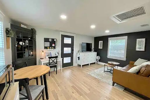 2nd image of 3631 Boone Park Ave #2