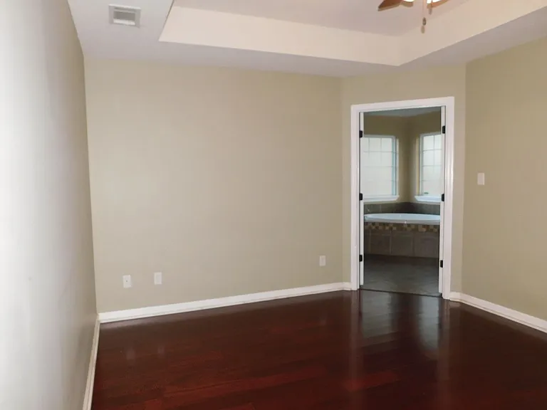 3498 Butler Woods Dr — Photo 21