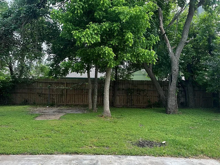 5142 Madden Ln — Photo 13