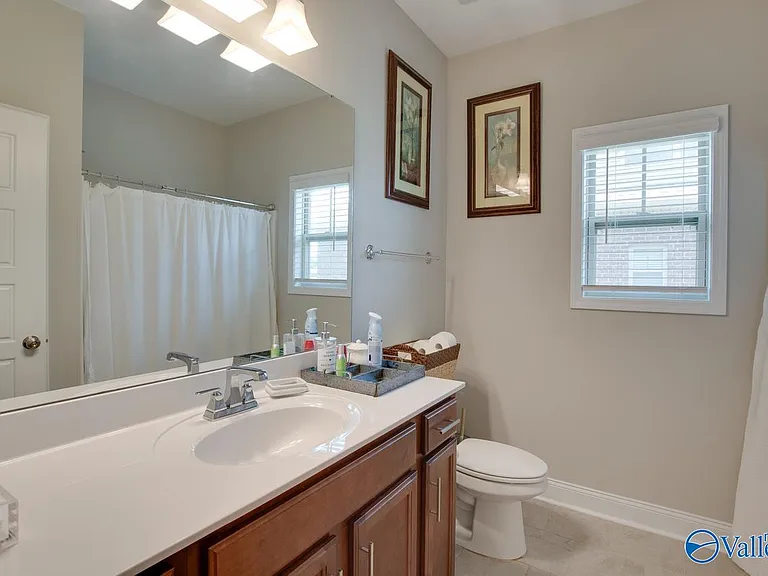 7619 Flint Crossing Cir — Photo 17