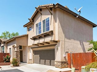 29854 Hillside View Ct, Escondido, CA 92026