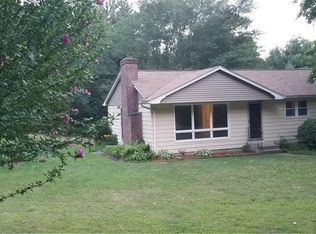 19 Pautipaug Hill Rd, North Franklin, CT 06254