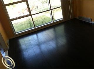 5th image of 3122 Electric Ave