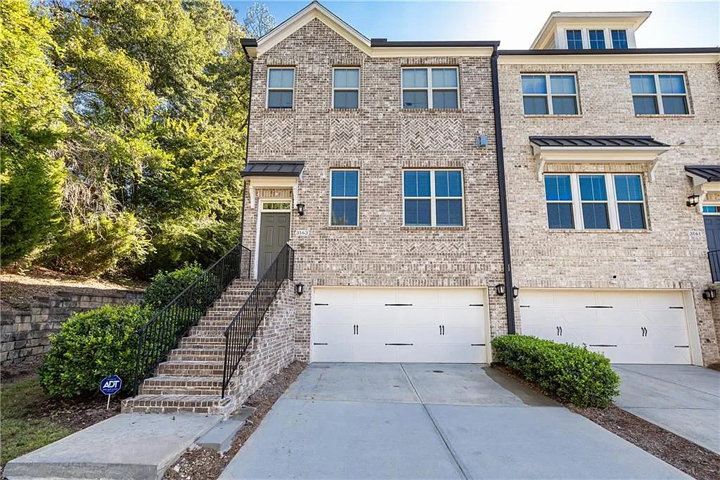 4 bed, 3.5 bath, 2248 sqft, $4,000 — Photo 1
