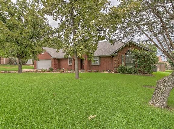 5th image of 4905 Grande Ct