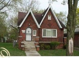 15351 Fielding St, Detroit, MI 48223