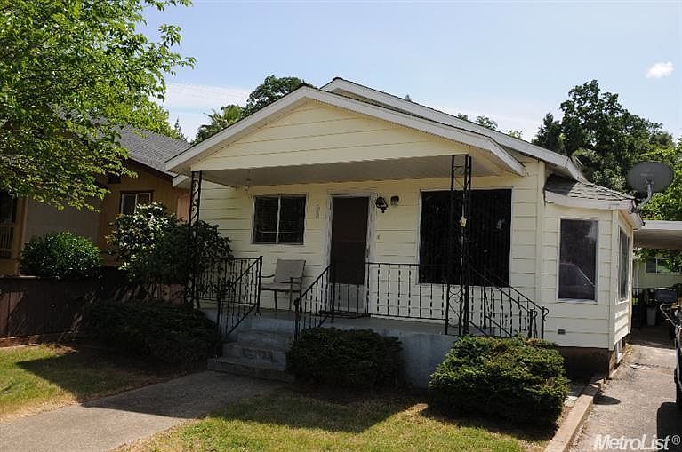 2nd image of 2225 Griffith Ln