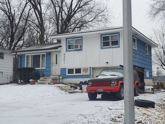 2nd image of 8501 E 98th Ter