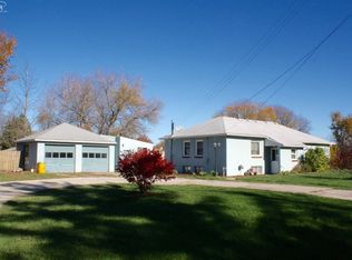 6119 Pearl St, Burton, MI 48509