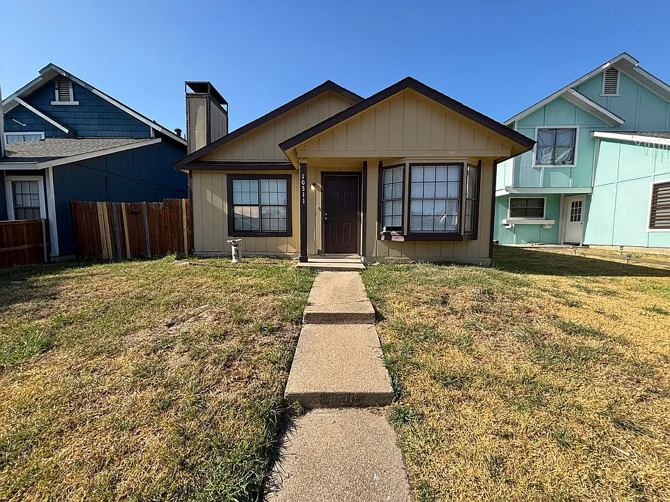 10311 Tamworth Dr