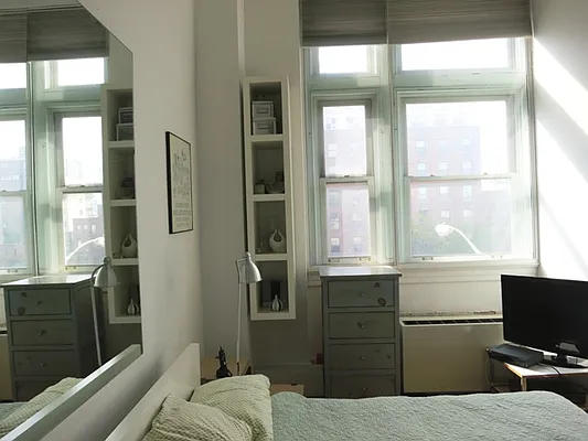 Sold by Brooklyn Heights Real Estate Inc | media 20