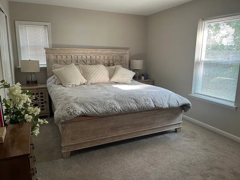 1 Shore Cir — Photo 11