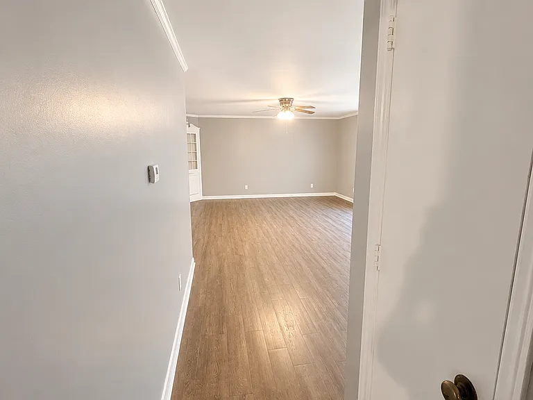 2625 Sheffield Rd — Photo 15