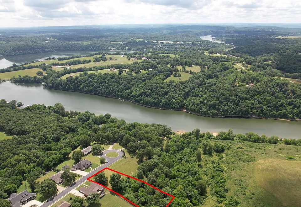 1st image of 21659 Friendship View Dr #16