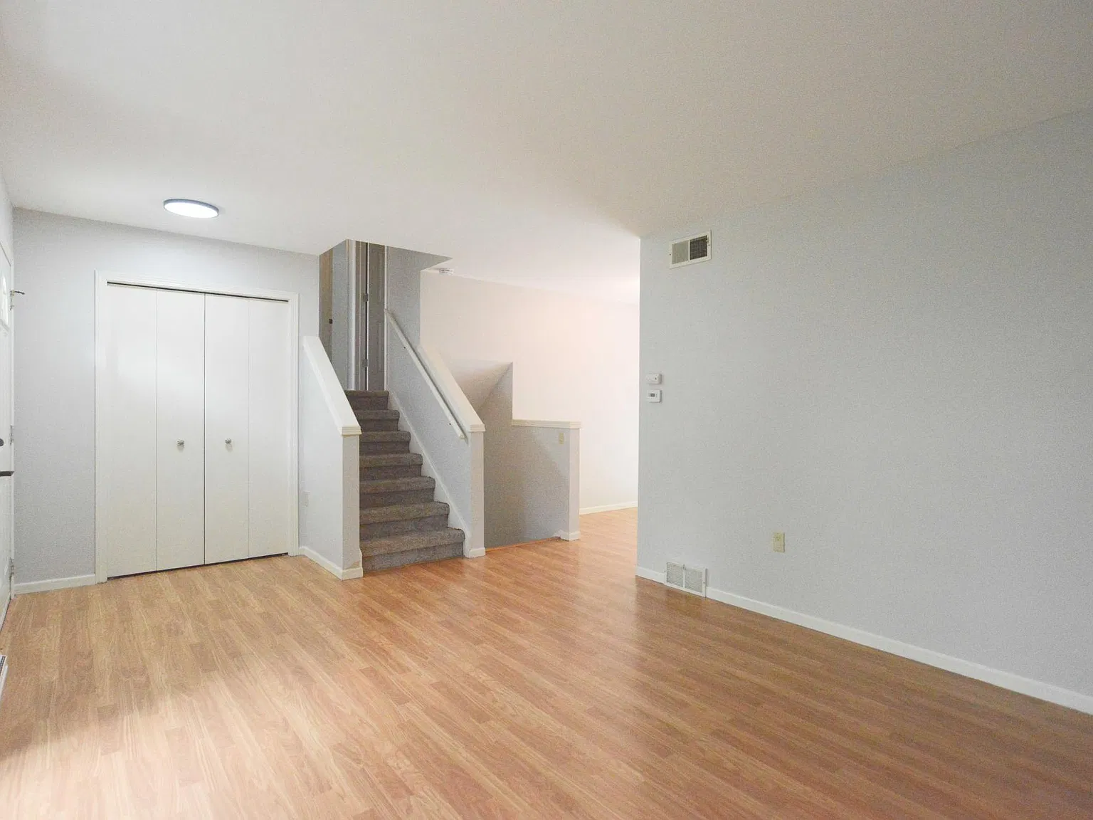 3501 Cosgrove Dr — Photo 4