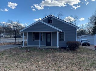 140 Flora Dr, Saint Louis, MO