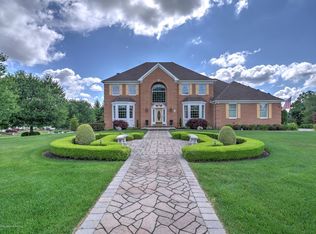 3 Copperfield Ct, Freehold, NJ 07728