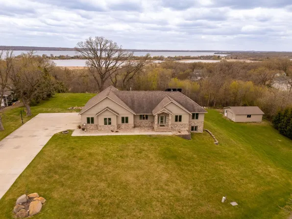 23829 Deer Ln, Glenwood, MN 56334
