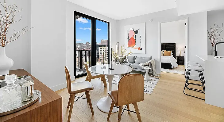 Rented by West 124th Manager LLC | media 28