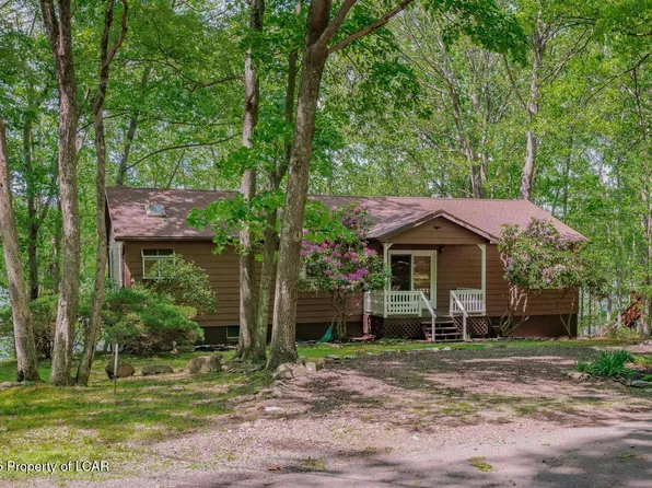 204 Spring Creek Ln #205, Drums, PA 18222