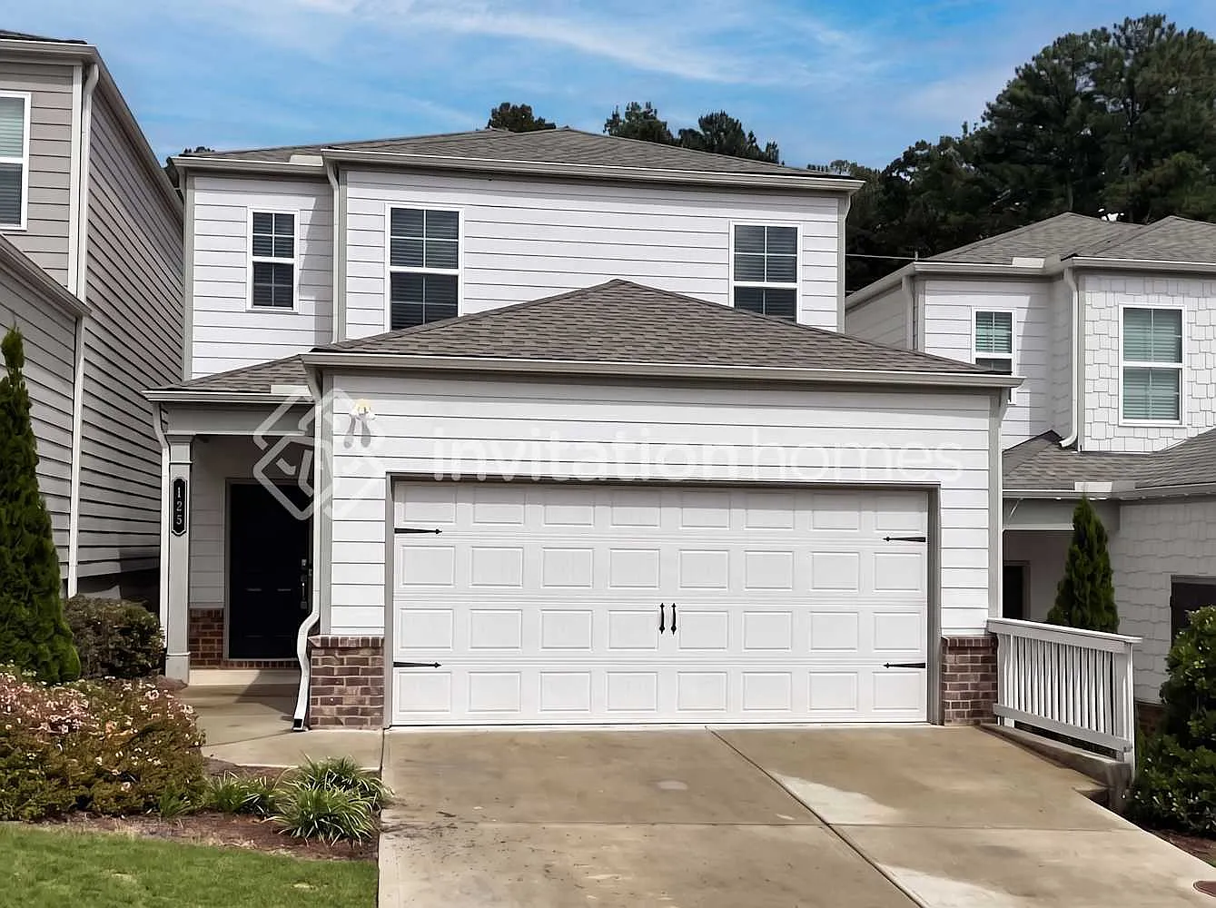 125 Webster Cir Holly Springs, GA 30115 — Photo 1