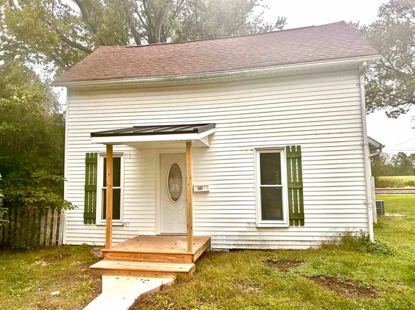307 E Broad St, South Whitley, IN 46787