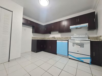 5100 SW 41st St APT 220, Hollywood, FL, 33023