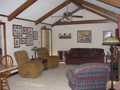 2nd image of 1725 Eagle Hill Dr