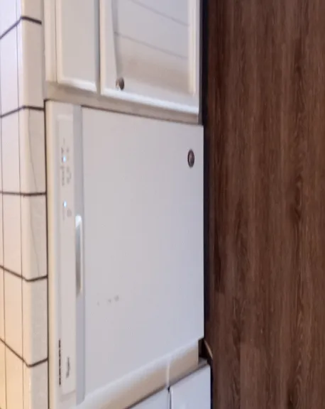 7798 Chancery Ct — Photo 11