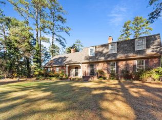 407 E Banbury Rd, Tappahannock, VA 22560