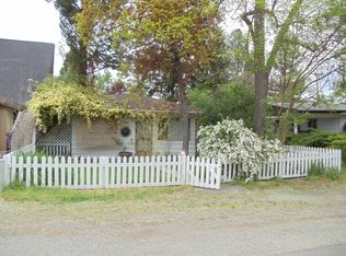 325 E F St, Jacksonville, OR