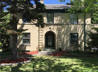 37 N Union Rd, Williamsville, NY 14221