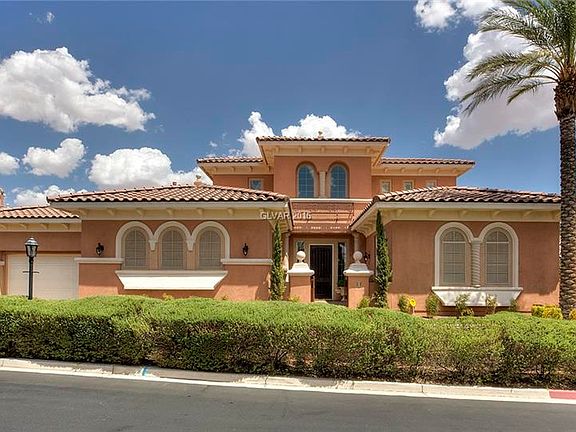 2nd image of 16 Avenida Sorrento