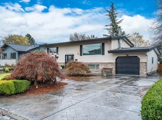 46102 Griffin Dr, Chilliwack, BC V2R 4C7